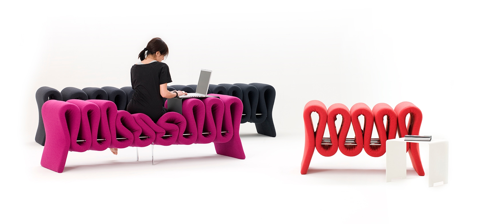 Hedge Seating - Oliver Field