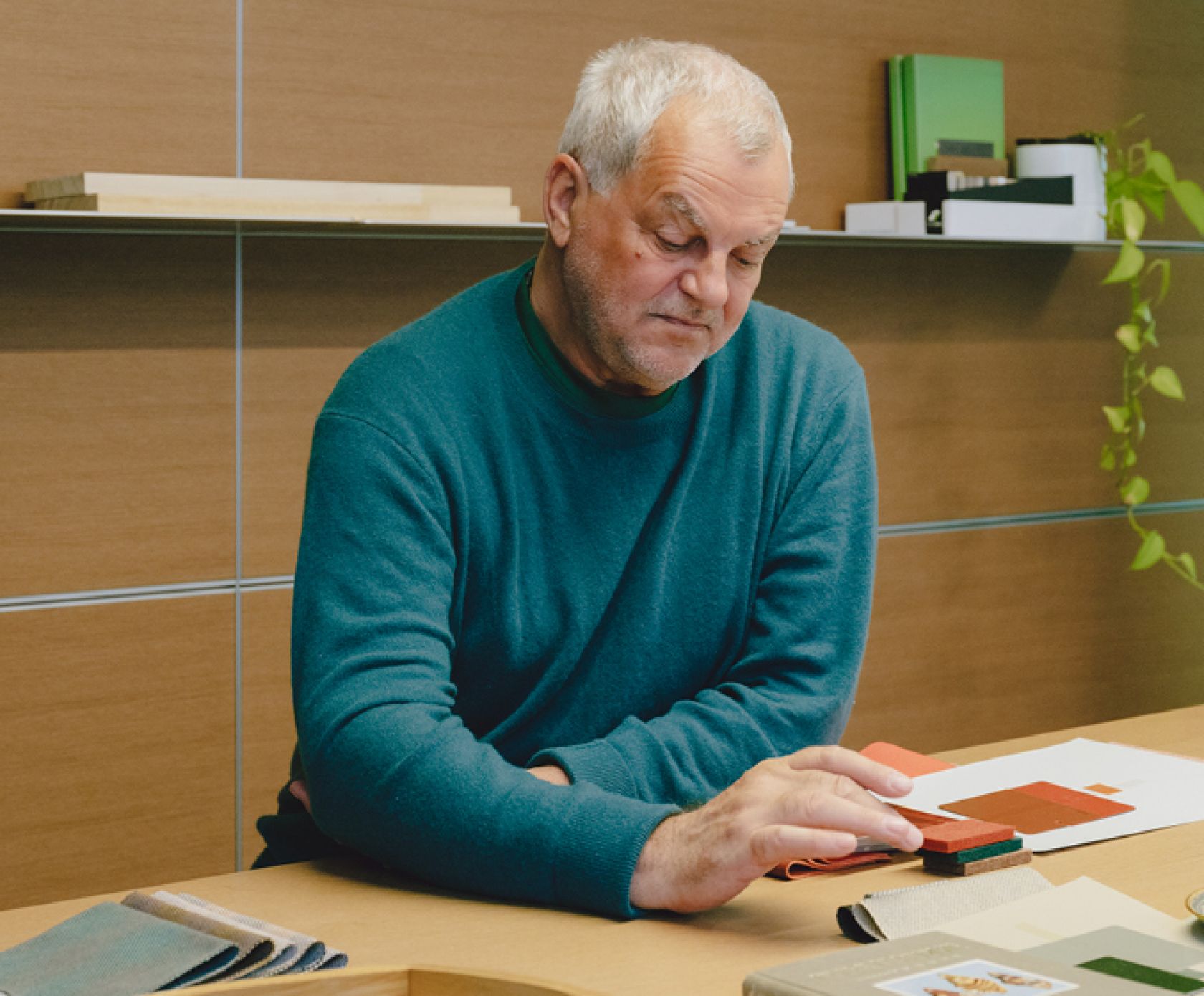 adult, male, man, person, senior citizen, face, head, furniture, table