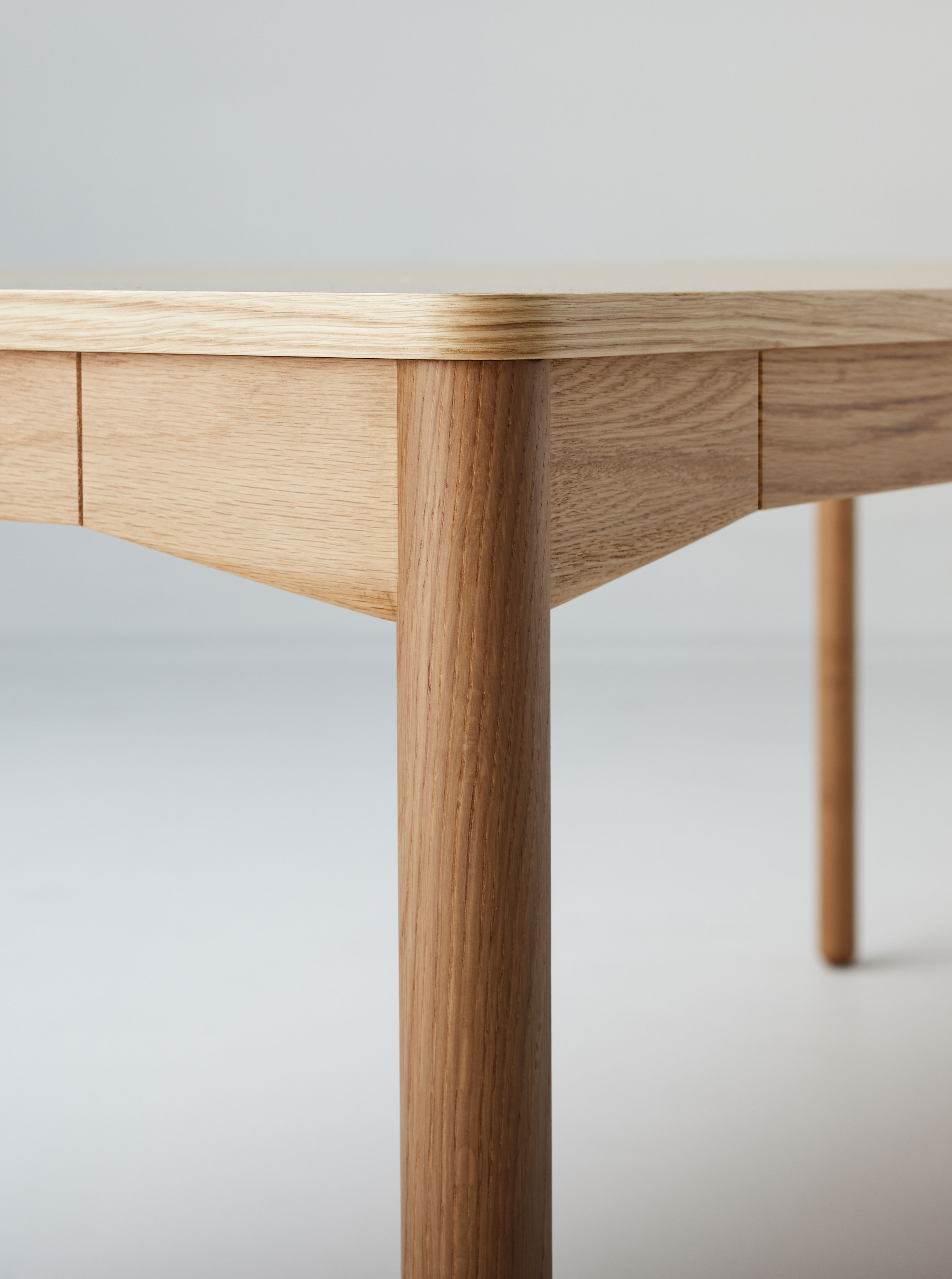 furniture, table, dining table, coffee table, desk